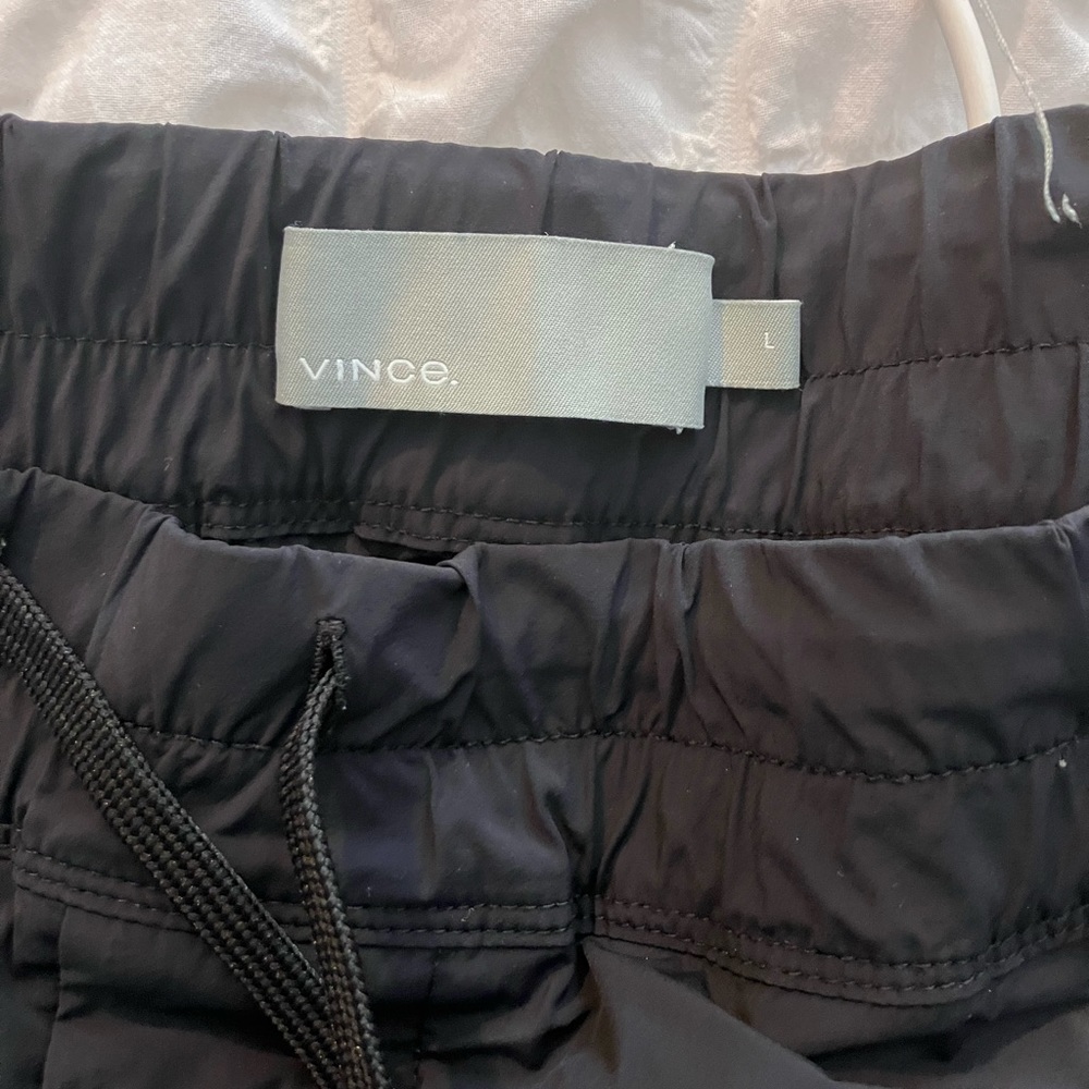 Vince joggers. Black large like new condition.